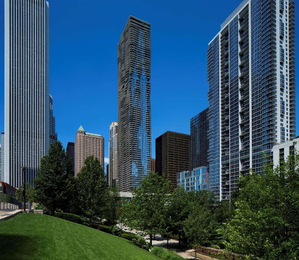 Radisson Blu Aqua Hotel Chicago image 1